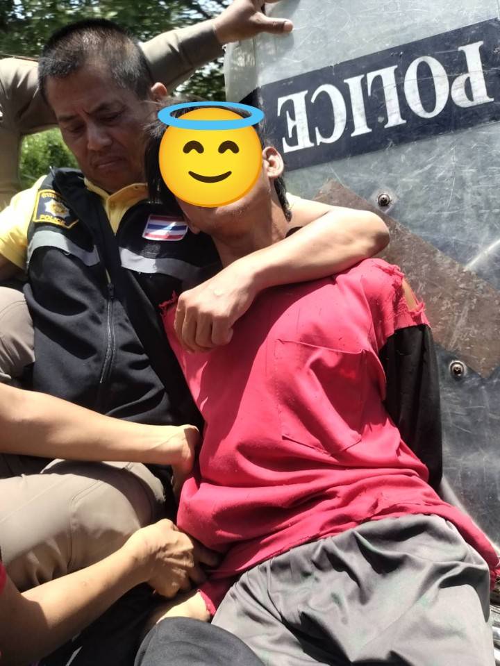 ควบคุมตัวบุคคลคลุ้มคลั่ง